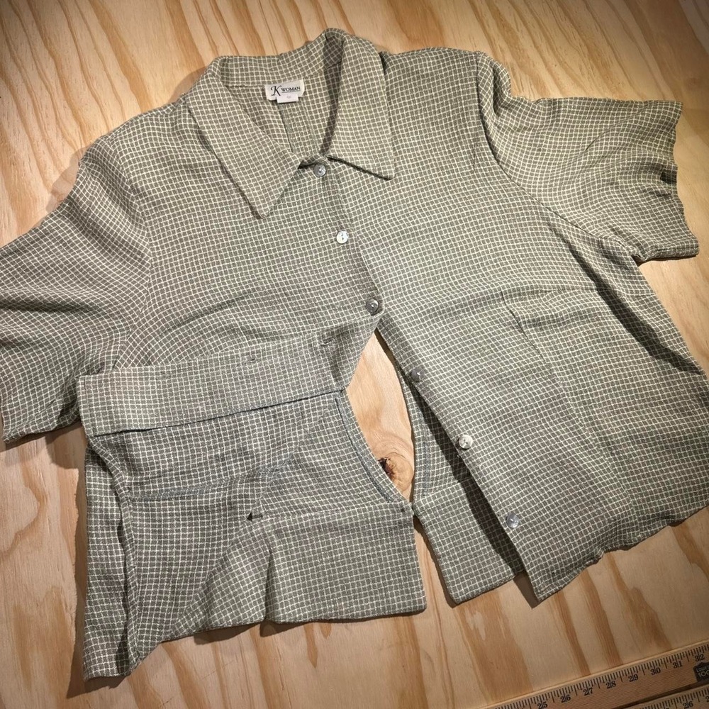 80s 90s vintage kwoman green and white checkered button up shirt